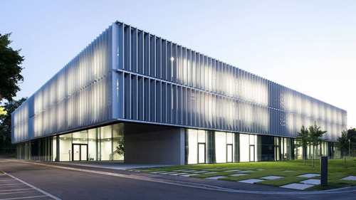 gebauede_klein.jpg
